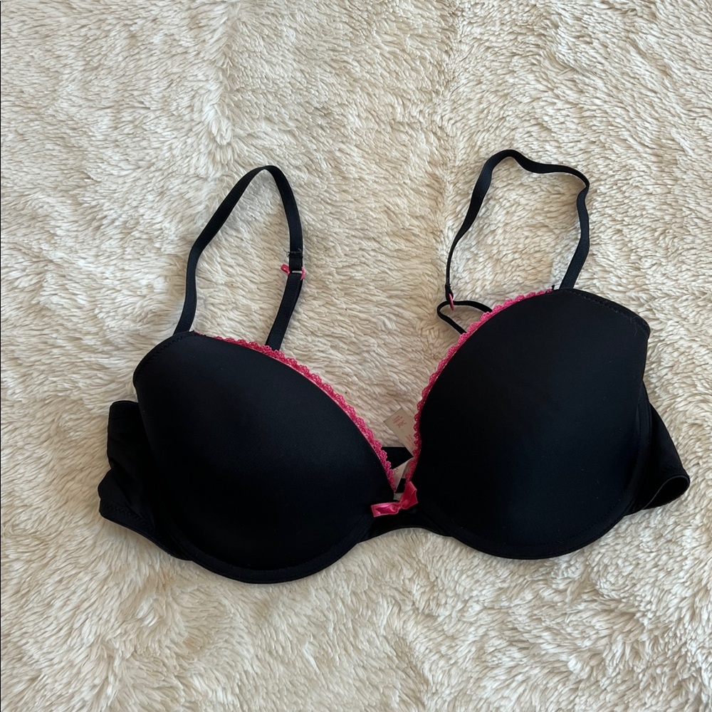 Xhiliration Black Wire Push Up Bra 36C